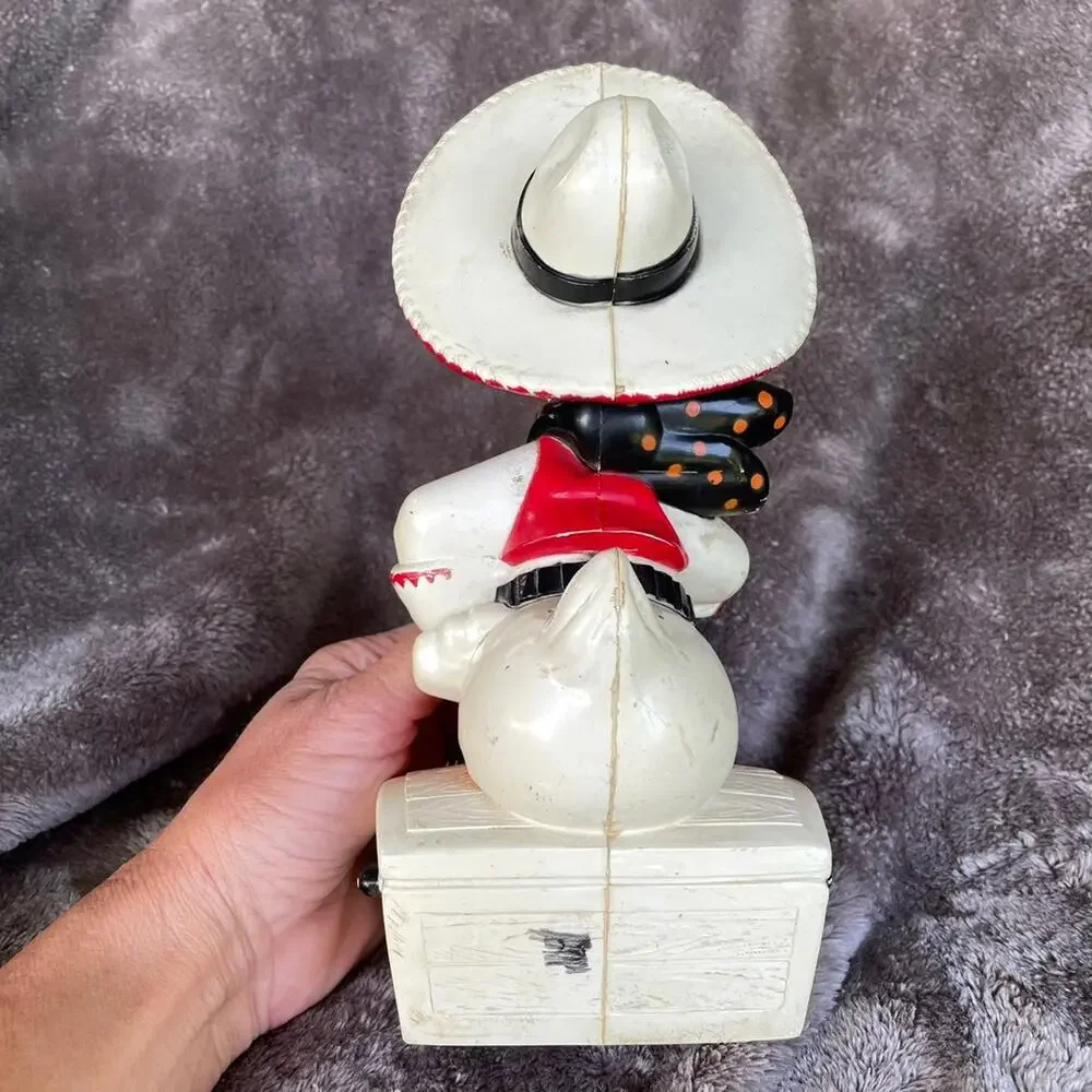 Vintage Knickerbocker Disney Donald Duck Cowboy Bank Western Sheriff Coin READ